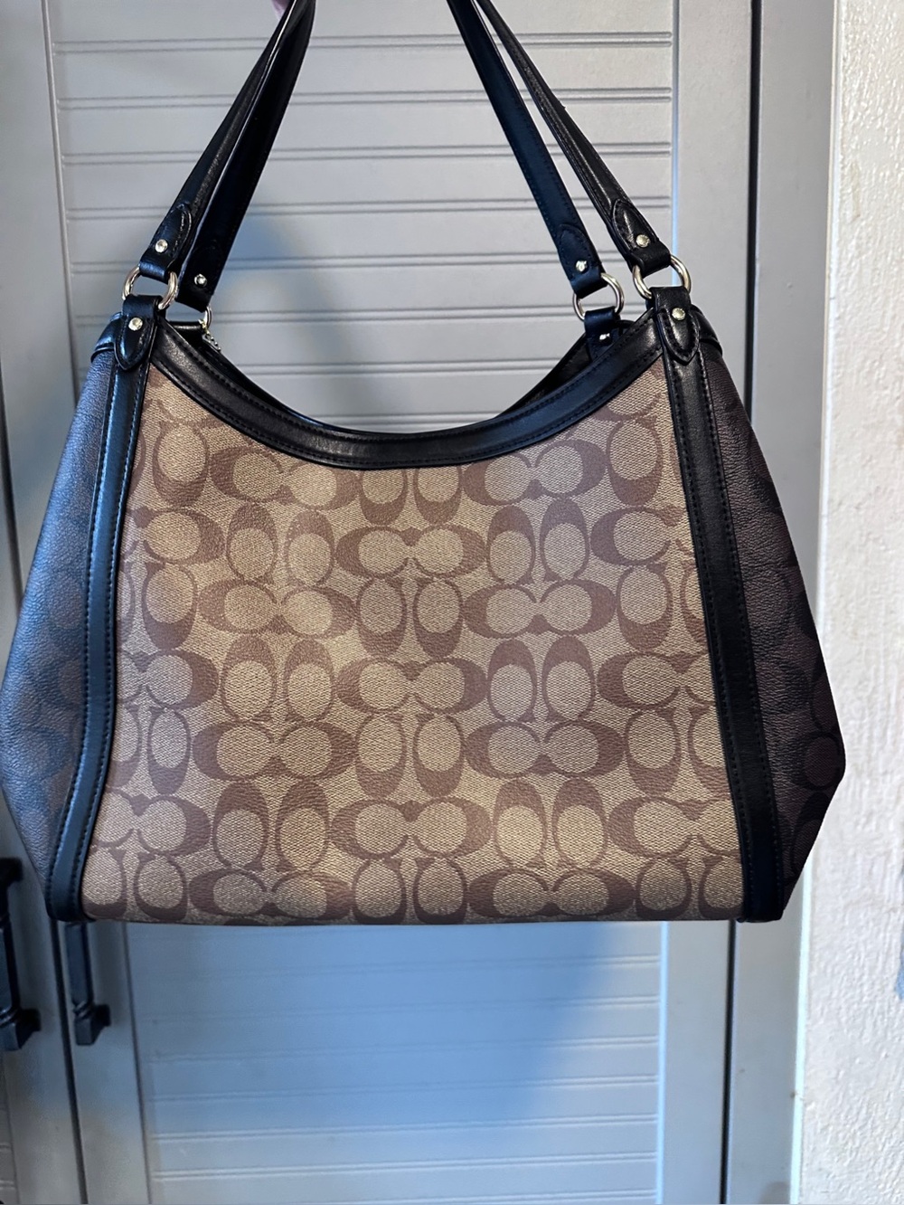 Coach Kristy Shoulder Bag In Blocked Signature Canvas NWOT MSRP: $498.00 - Picture 15 of 16